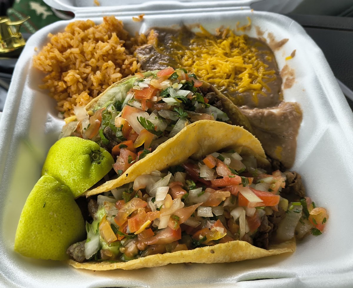 Servandos Taco Shop
